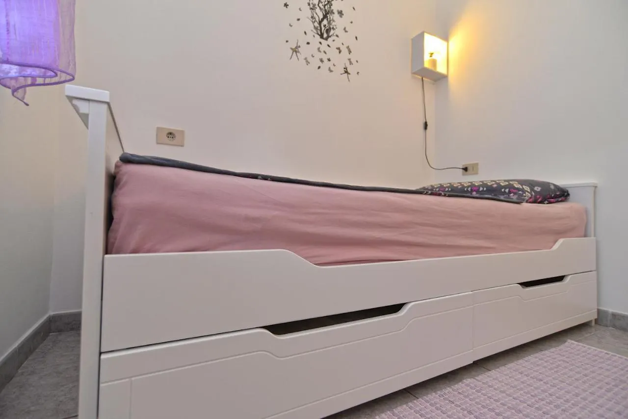 Apartment Senada 1503 Galižana